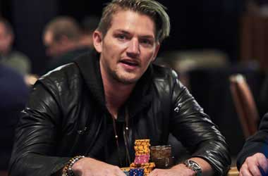 Joey Ingram Brings Xmas Day Joy To Two Poker Players