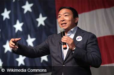 Andrew Yang Supports Legalising Online Poker In All US States